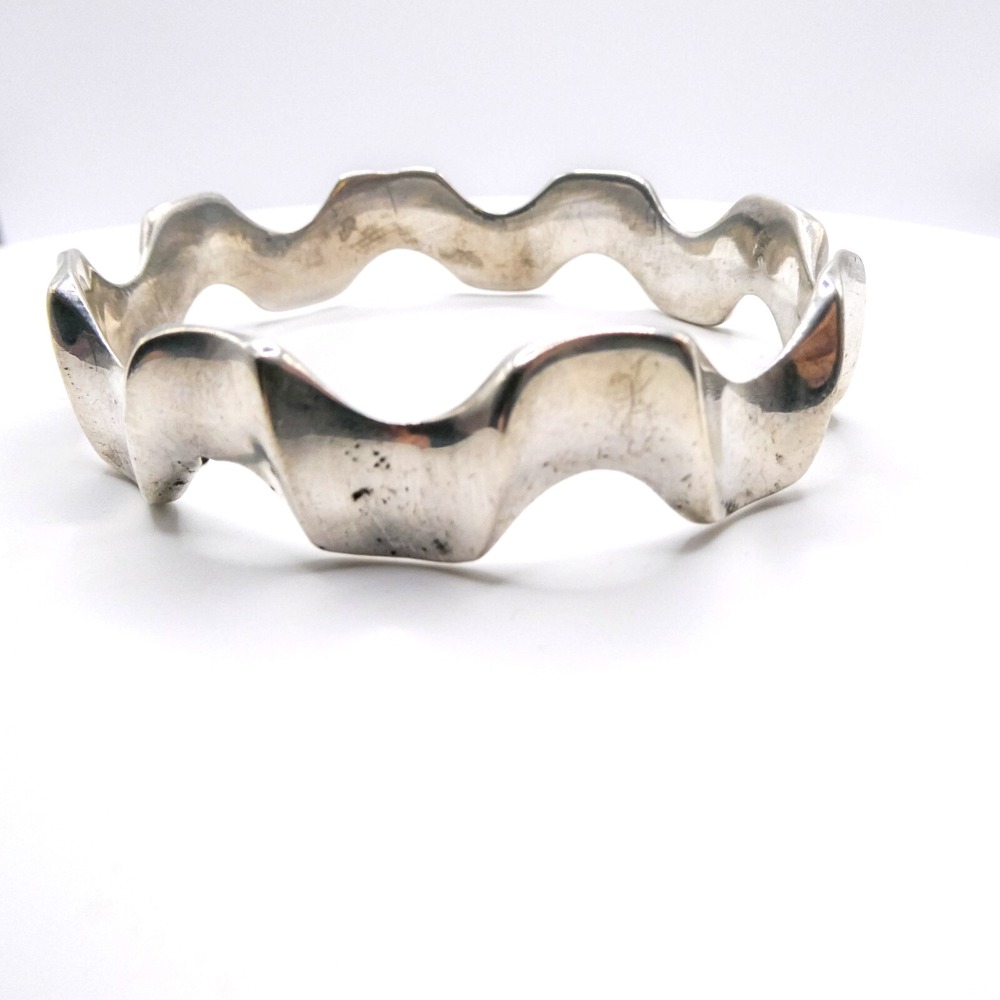 Solid Sterling Silver 925 Egyptian Wave Modernist Bracelet Heavy 52 Grams 8.5"
